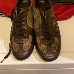 Gucci shoes